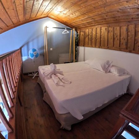 Cozy Apartments In Symi Center מראה חיצוני תמונה