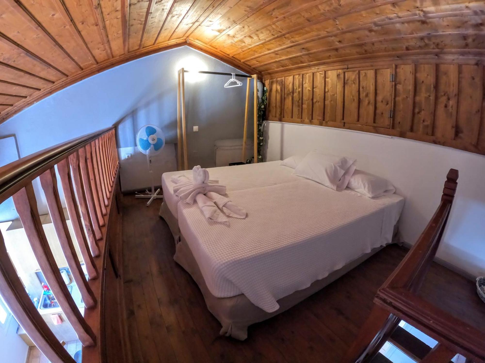 Cozy Apartments In Symi Center מראה חיצוני תמונה