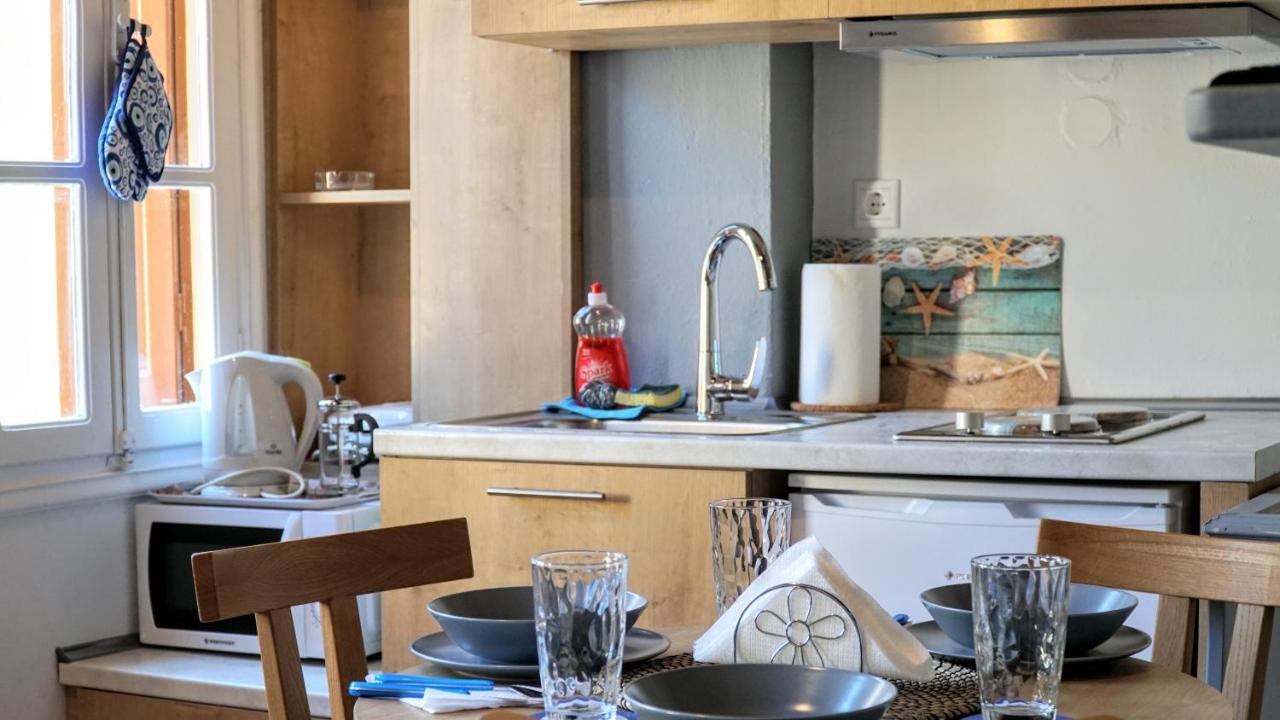 Cozy Apartments In Symi Center מראה חיצוני תמונה