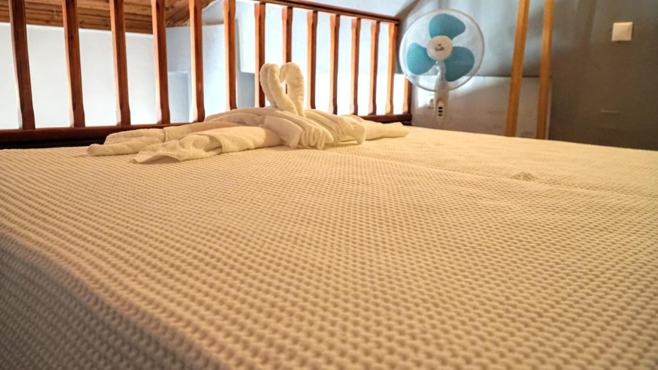 Cozy Apartments In Symi Center מראה חיצוני תמונה