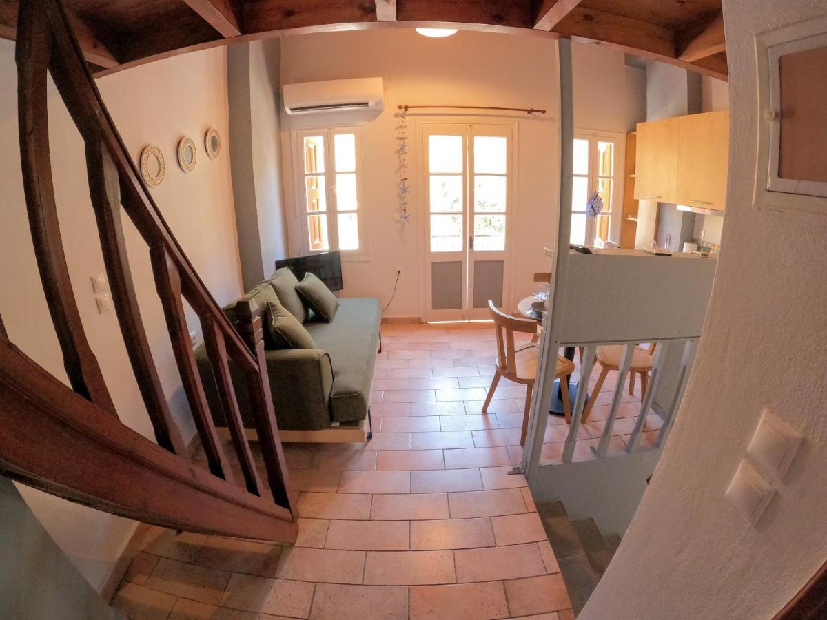 Cozy Apartments In Symi Center מראה חיצוני תמונה