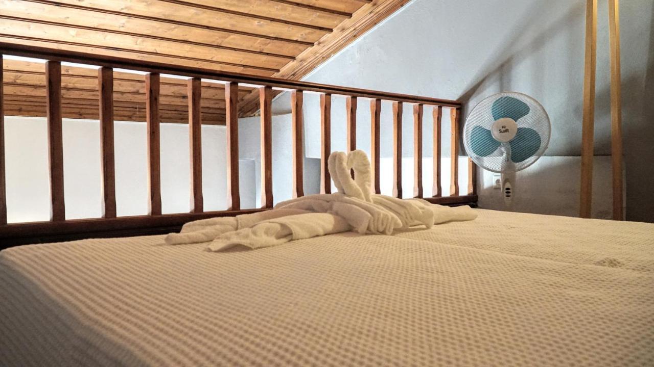 Cozy Apartments In Symi Center מראה חיצוני תמונה